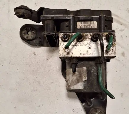 Renault Scenic II - Grand scenic II ABS Pump 84B02AAY2 0265234310 8200430798