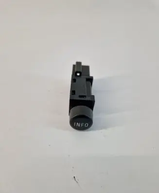 Mitsubishi Outlander Other switches/knobs/shifts
