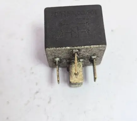 Peugeot 406 Other relay 12v25a03501