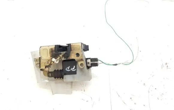 Renault Scenic I Front door lock 130198B