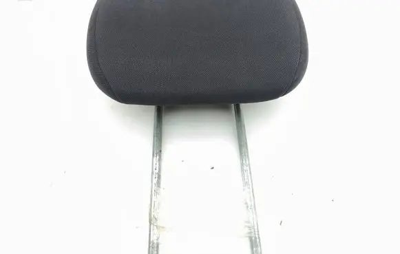 Chrysler Voyager Rear seat headrest 
