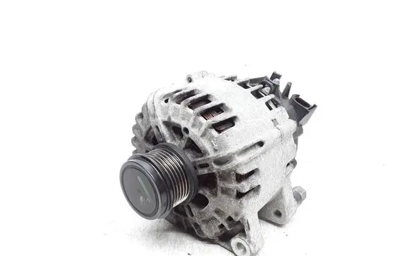 Volvo V60 Generator/alternator 30644799