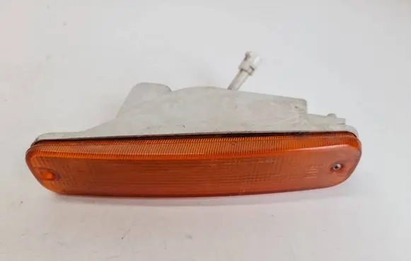 Subaru Impreza I Front indicator light OEW2158 12V21V