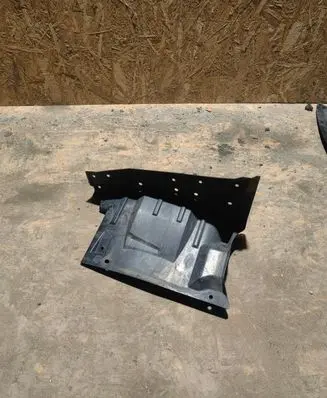 Mitsubishi ASX Engine splash shield/under tray