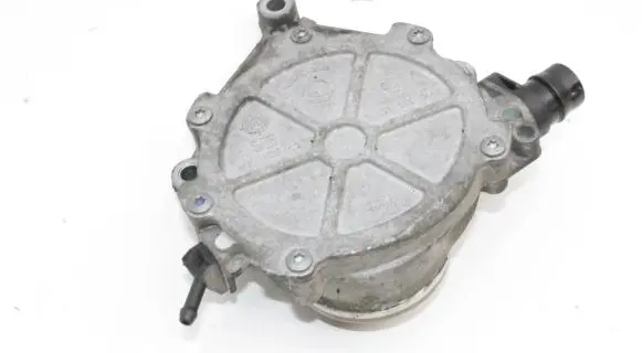 BMW Z4 E89 Vacuum pump 247002002 0710336182A