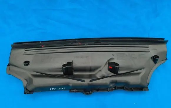 BMW X1 U11 Other engine bay part 9626006