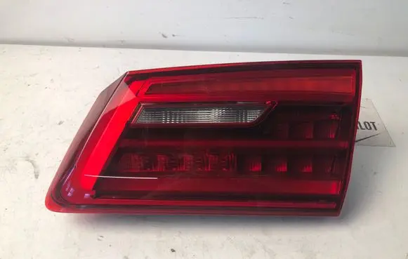BMW 5 G30 G31 Tailgate rear/tail lights 8493050