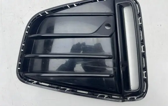 BMW 4 G22 G23 G24 G26 Front bumper lower grill 8082439