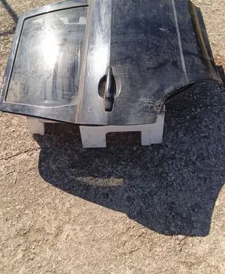 Mitsubishi Outlander Rear door