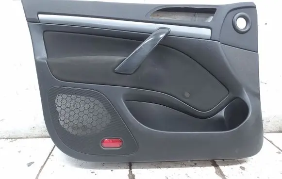 Skoda Octavia Mk2 (1Z) Front door card panel trim 1Z1867005BG
