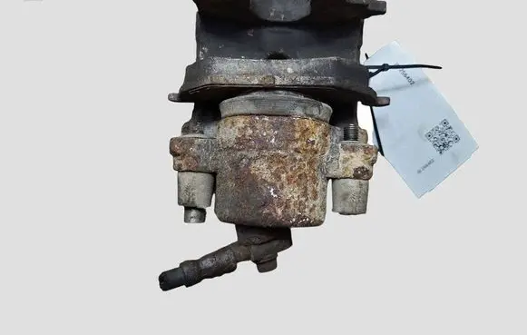 Skoda Octavia Mk2 (1Z) Front brake caliper