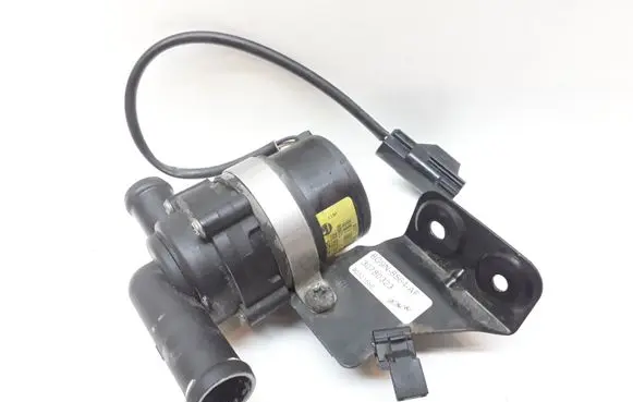 Volvo V70 Electric auxiliary coolant/water pump 30780323 6G9N8564AF