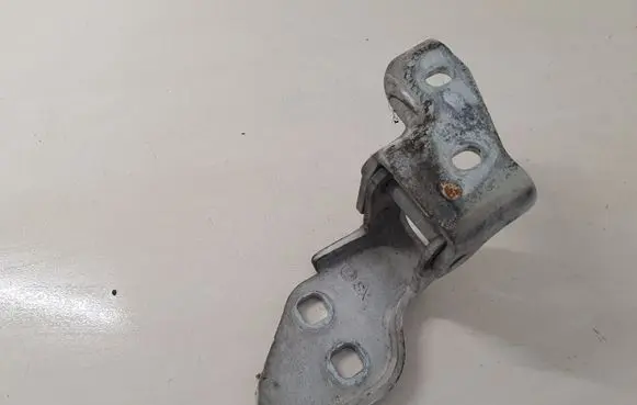 Citroen Jumper Front door lower hinge 