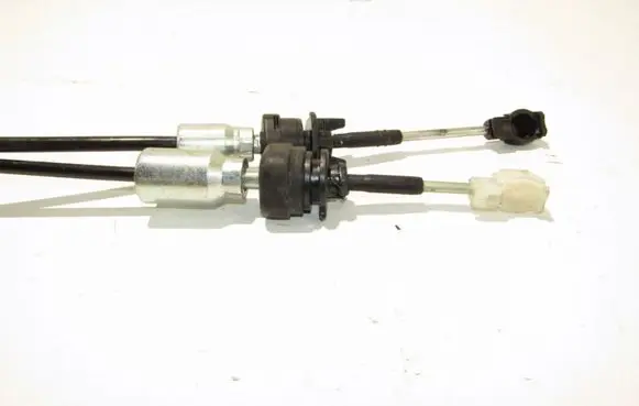 Gear shift cable linkage