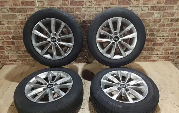 Hyundai i40 R16 alloy rim 