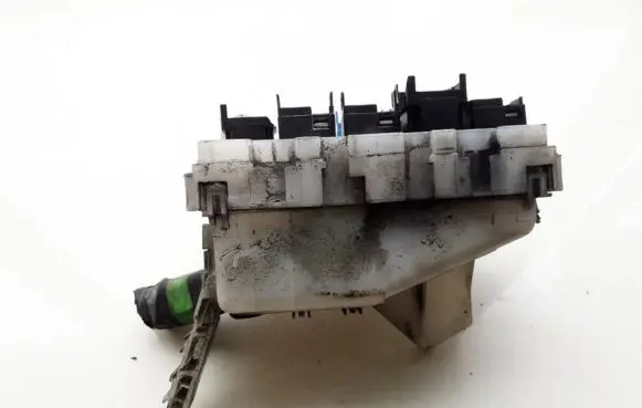 Nissan Almera N16 Fuse box set