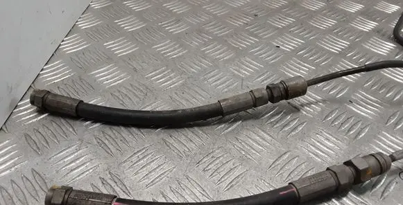 Land Rover Discovery Sport Brake vacuum hose/pipe FK727C642AB