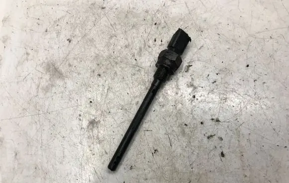 Land Rover Freelander 2 - LR2 Oil level sensor 96579507