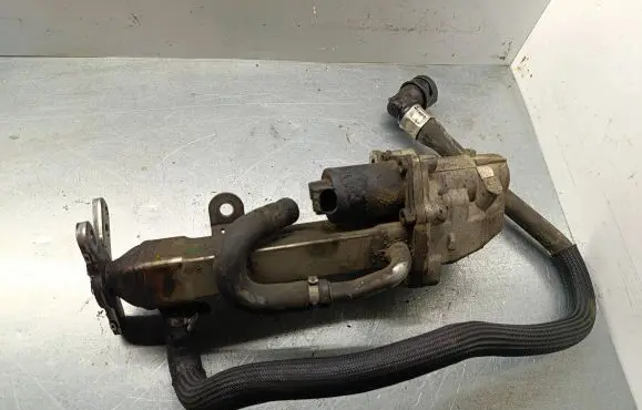 Volvo S60 EGR valve cooler 30637142