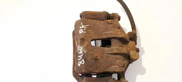 Hyundai i30 Front brake caliper