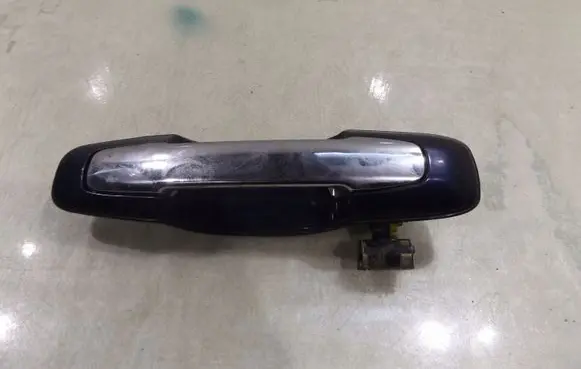 Suzuki Grand Vitara I Rear door exterior handle