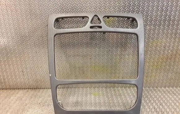 Mercedes-Benz C W203 Other center console (tunnel) element 2036809039 A2036809039