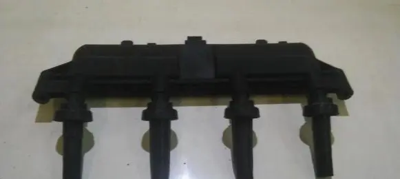 Peugeot 206 High voltage ignition coil 9628158580