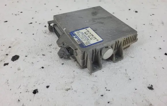Mercedes-Benz C W202 Engine control unit/module A0165457632 04010009B