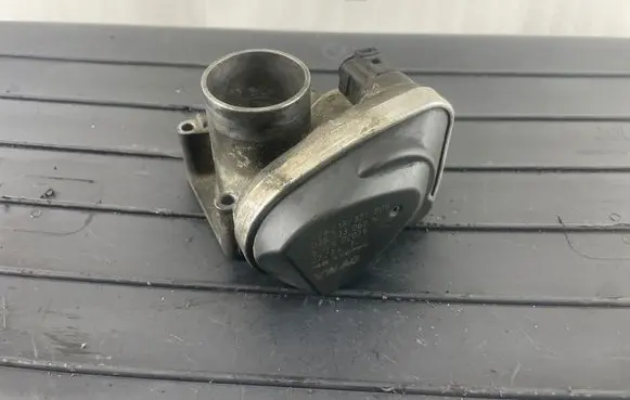 Skoda Fabia Mk1 (6Y) Throttle valve 408238321009 5WS02025 036133062N