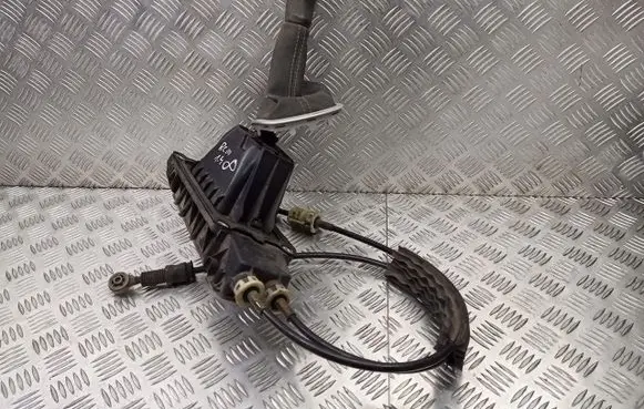 Renault Clio III Gearbox retarder lever 8200556912