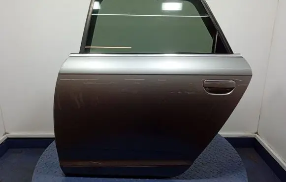 Audi A6 S6 C6 4F Rear door 