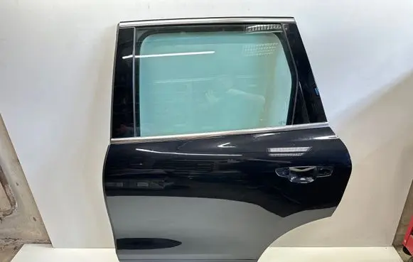 Porsche Cayenne (92A) Rear door 7P0833311