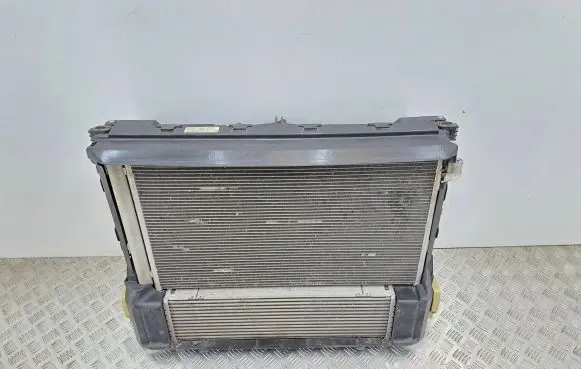 BMW 7 G11 G12 Radiator set 8596121 8590051 8655846