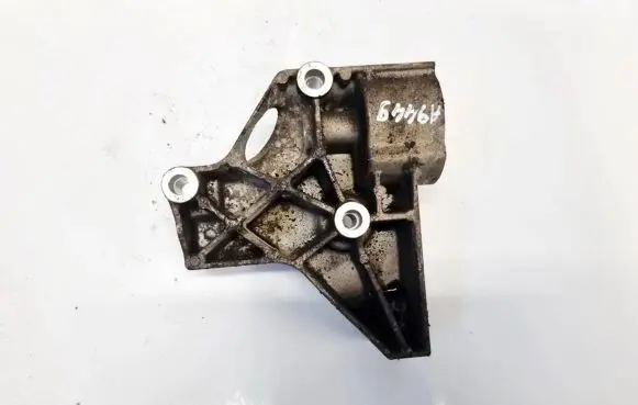 Seat Ibiza IV (6J,6P) Engine mounting bracket 6QD260885