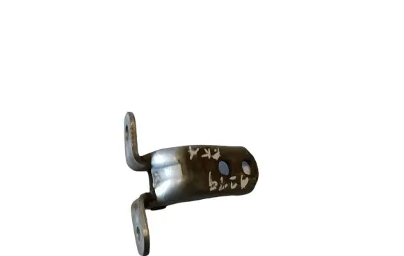 Toyota RAV 4 (XA20) Front door lower hinge NOCODE