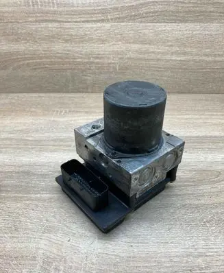 BMW 5 E60 E61 ABS Pump 6767235 6758743
