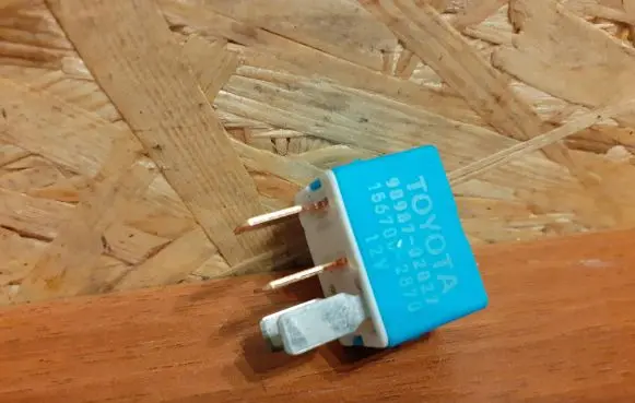 Lexus CT 200H Other relay 9098702027 1567002870