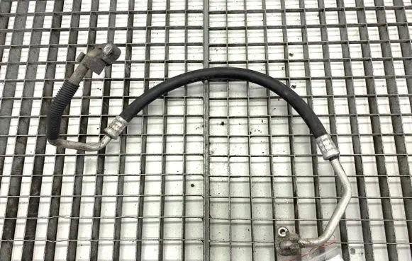 Toyota Corolla Verso E121 Air conditioning (A/C) pipe/hose