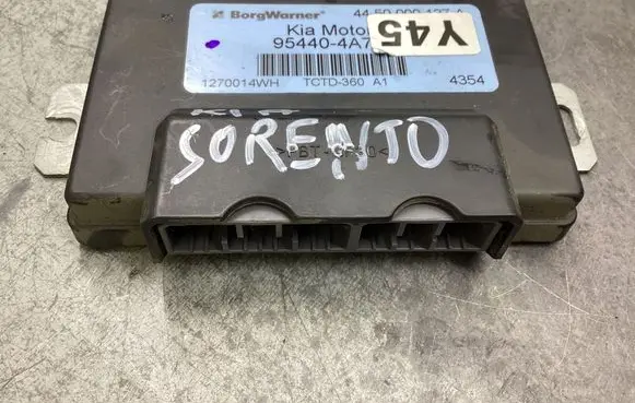 KIA Sorento Transfer box differential control unit 954404A745 1270014WH 4450000127
