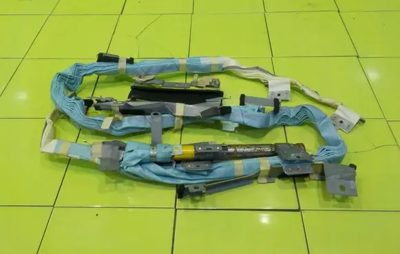 Subaru B9 Tribeca Roof airbag 