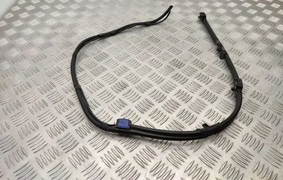 Mercedes-Benz B W246 W242 Windshield washer spray nozzle 