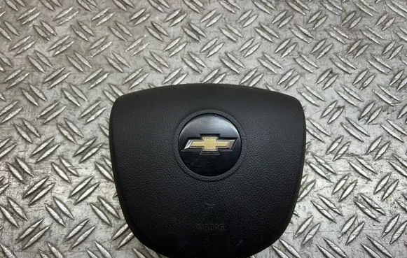 Steering wheel airbag
