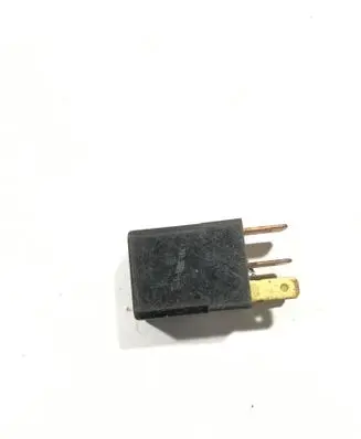 Honda CR-V Other relay ACM32221
