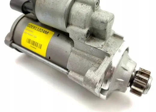Volkswagen PASSAT B8 Starter motor 02E911024M