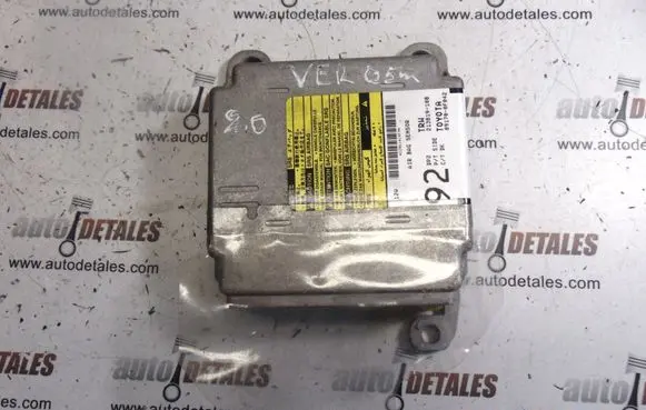 Toyota Corolla Verso AR10 Airbag control unit/module 891700F042