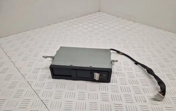 Toyota Land Cruiser (J120) CD/DVD changer 8627060080 EDMM024166W 8627560030