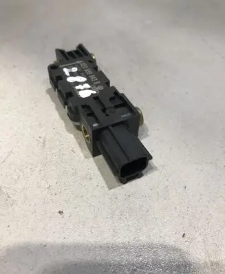 Audi A4 S4 B7 8E 8H Airbag deployment crash/impact sensor 8E0959643B
