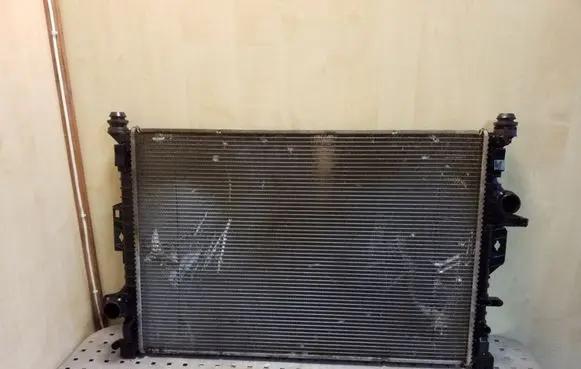 Coolant radiator