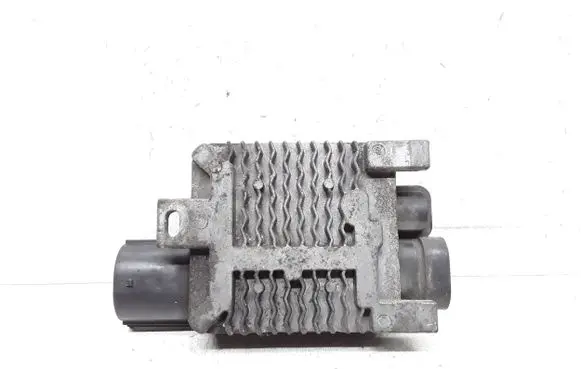Coolant fan relay