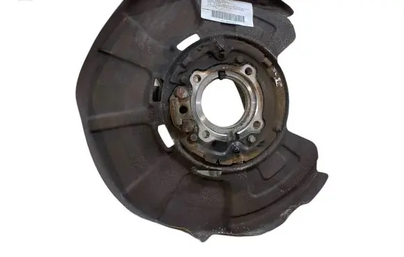 BMW X5M F85 Rear wheel hub spindle/knuckle 6770983 6879101 33326879101